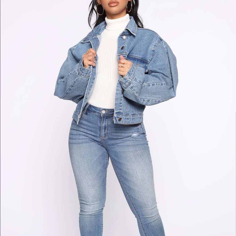 Bubble Sleeve Denim Jacket. Large - image 3